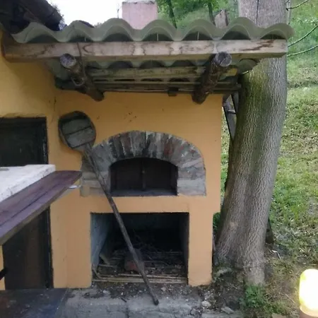 Valtrebbia Bed & Breakfast *