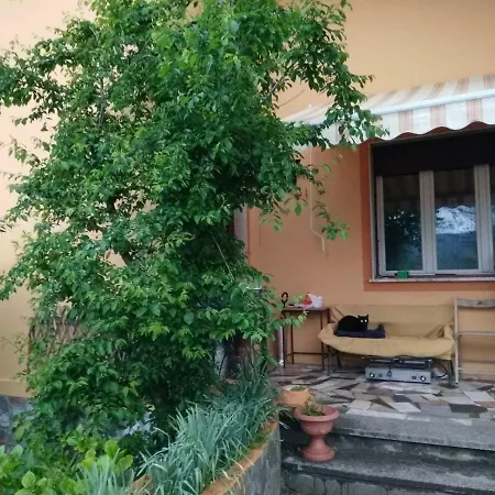 Valtrebbia Bed & Breakfast Travo
