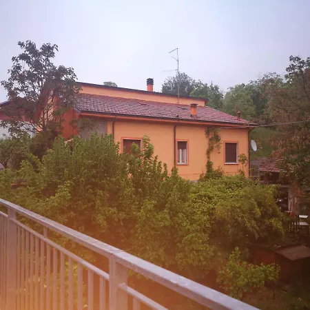 Valtrebbia Bed & Breakfast Travo